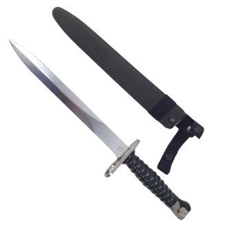 Bayonet for SIG57, with frog