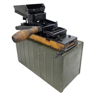 Loading machine for 7.62x54R, early version, Poland
