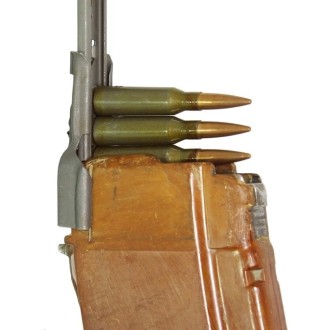 Ładownik i 4 łódki na naboje 5,45x39 do AK-74 lub 5,56x45 do Beryla